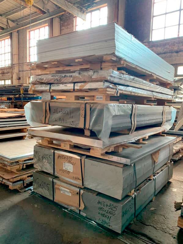 Алюминиевые листы в ассортименте