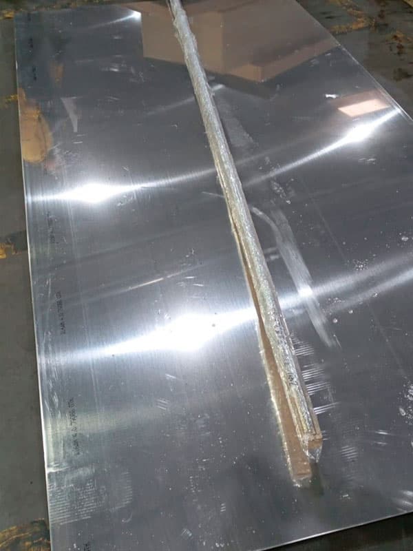 Нержавеющий лист зеркальный